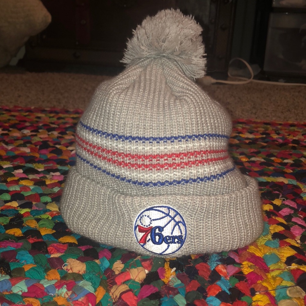 76ers snow hat worn once